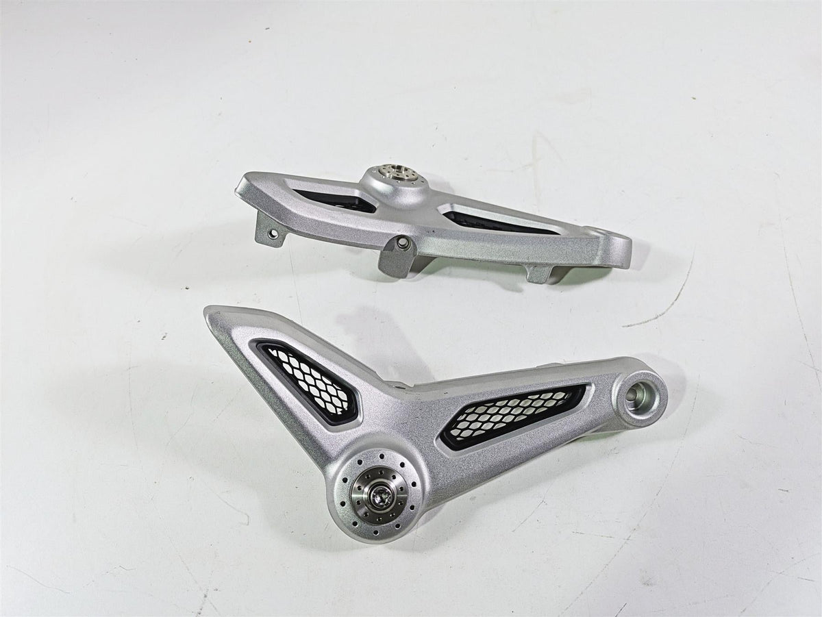 2014 BMW R nine T R9T K21 Left Right Rider Seat Support Set 46638531189 46638531190 {{ shop.shopifyCountryName }} - Mototech271