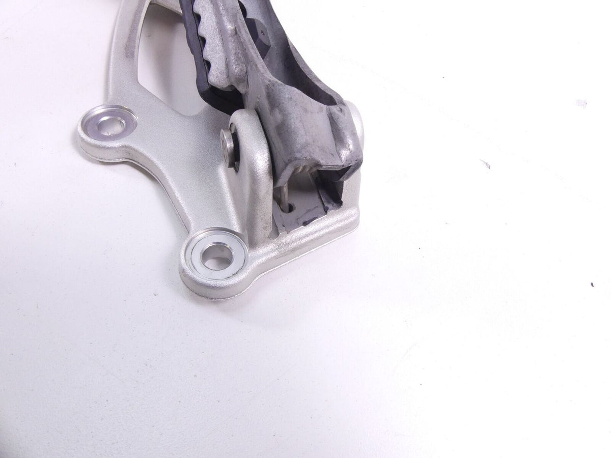 2018 BMW R nineT Urban GS K33 Left Rider Front Foot Peg Footpeg 46718558717 {{ shop.shopifyCountryName }} - Mototech271