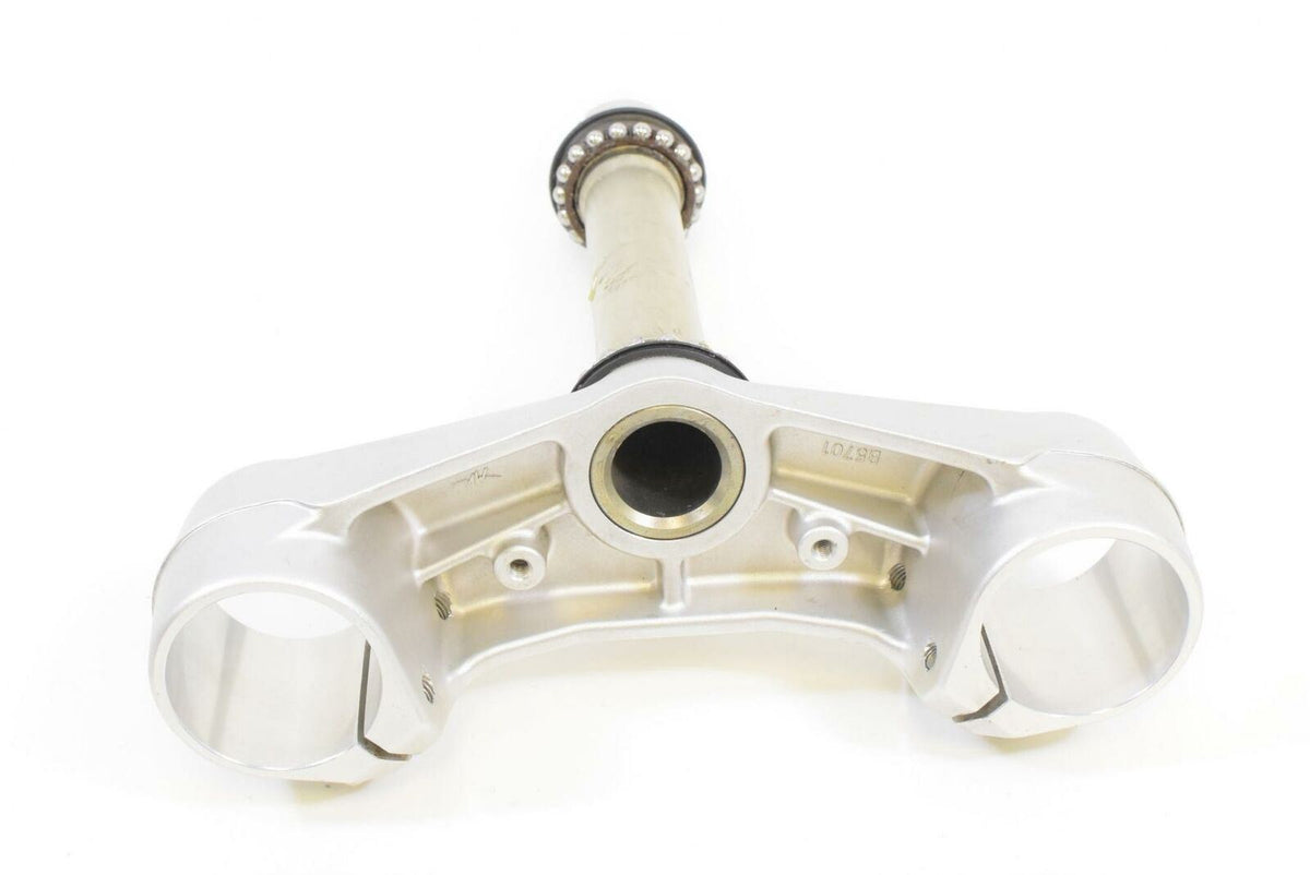 2015 MV Agusta B3 Brutale 675 Lower Triple Tree Steering Yoke 8000B5701 {{ shop.shopifyCountryName }} - Mototech271