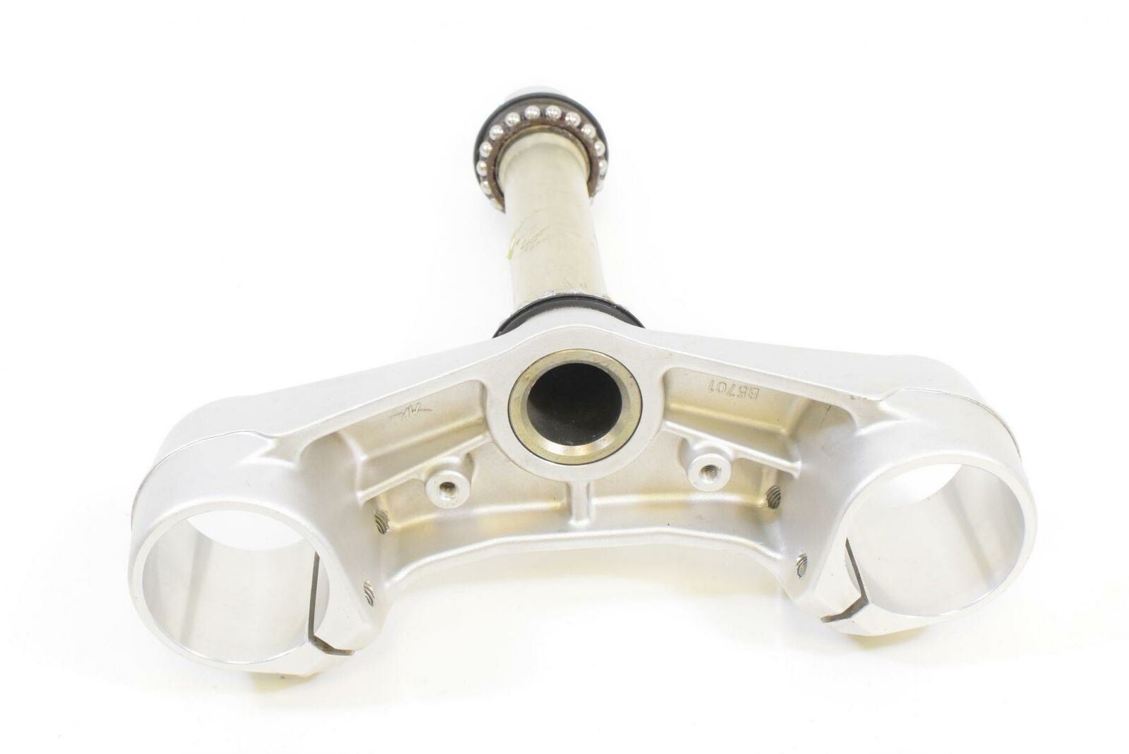 2015 MV Agusta B3 Brutale 675 Lower Triple Tree Steering Yoke 8000B5701 {{ shop.shopifyCountryName }} - Mototech271