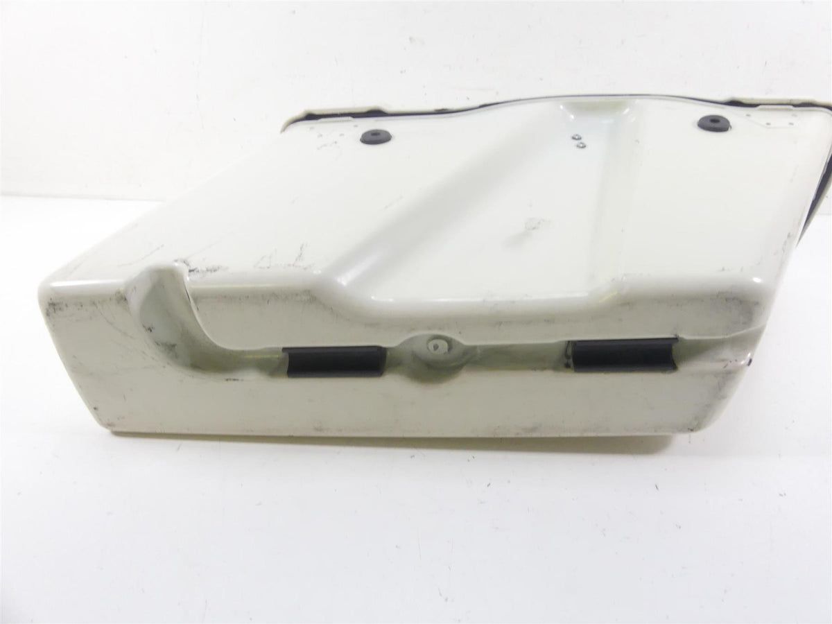 2012 Harley Touring FLHTP Electra Glide Left Saddlebag Saddle Bag -Read 90796-93 {{ shop.shopifyCountryName }} - Mototech271