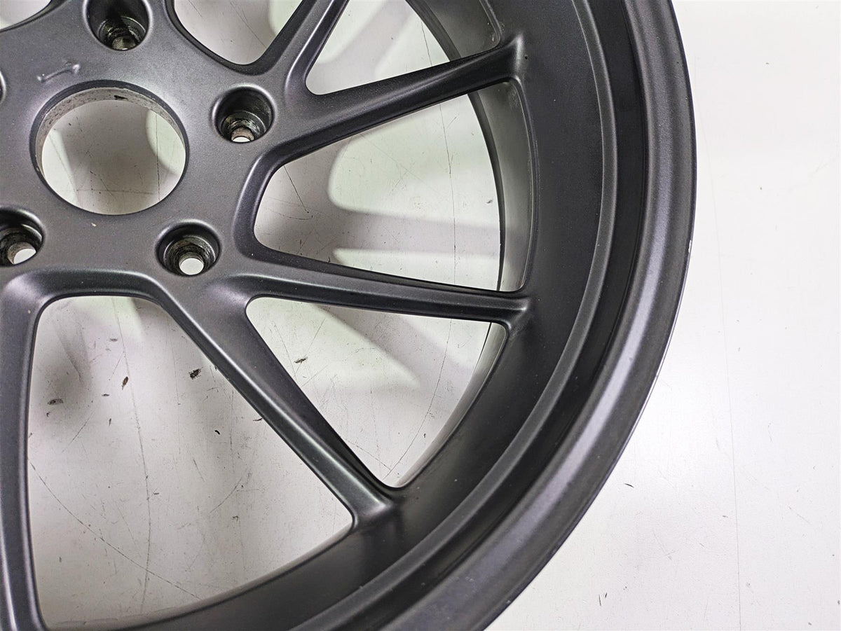 2016 BMW R1200RS K54 Straight Rear Wheel Rim 17x5.5 36318556340 {{ shop.shopifyCountryName }} - Mototech271