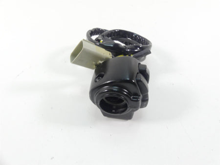 2013 Harley Touring FLHX Street Glide Left Hand Control Switch - Read 71682-06A {{ shop.shopifyCountryName }} - Mototech271