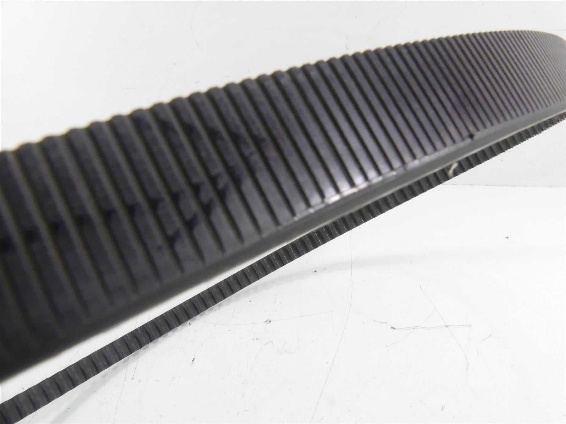 2014 Harley Sportster XL1200 C Rear Drive Belt 137T 1" 40591-07 {{ shop.shopifyCountryName }} - Mototech271