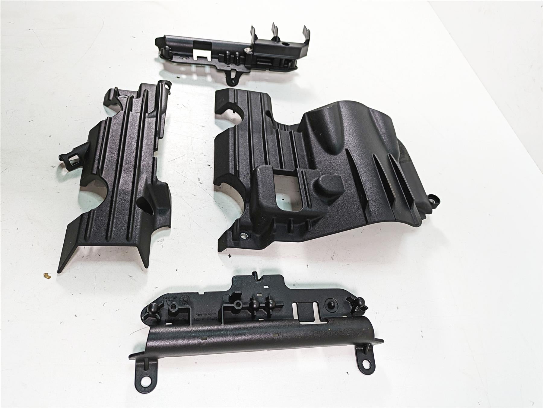 2014 Moto Guzzi California 1400 T Engine Motor Cover Cowl Set B063306 B063143 {{ shop.shopifyCountryName }} - Mototech271