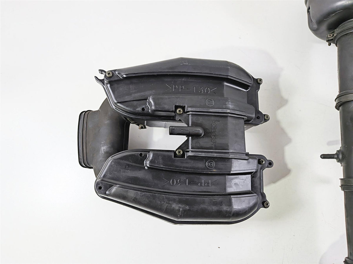 2006 Yamaha XVZ1300 Royal Star Left Right Air Box Breather 4XY-1442A {{ shop.shopifyCountryName }} - Mototech271