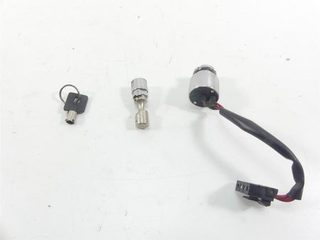 2003 Harley Dyna 100TH FXDL Low Rider Ignition Switch Lock Key Set 71421-94 {{ shop.shopifyCountryName }} - Mototech271