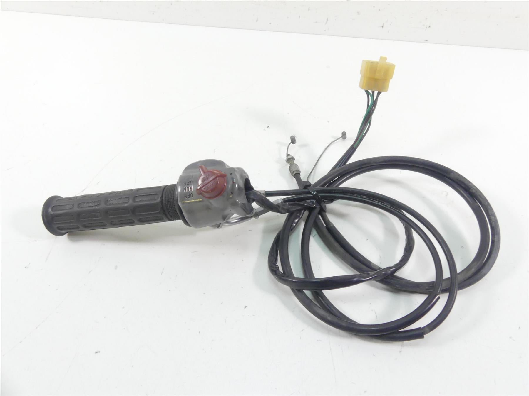 1977 Honda CB750 A Four Hondamatic Right Throttle Control Switch 35130-393-771 {{ shop.shopifyCountryName }} - Mototech271