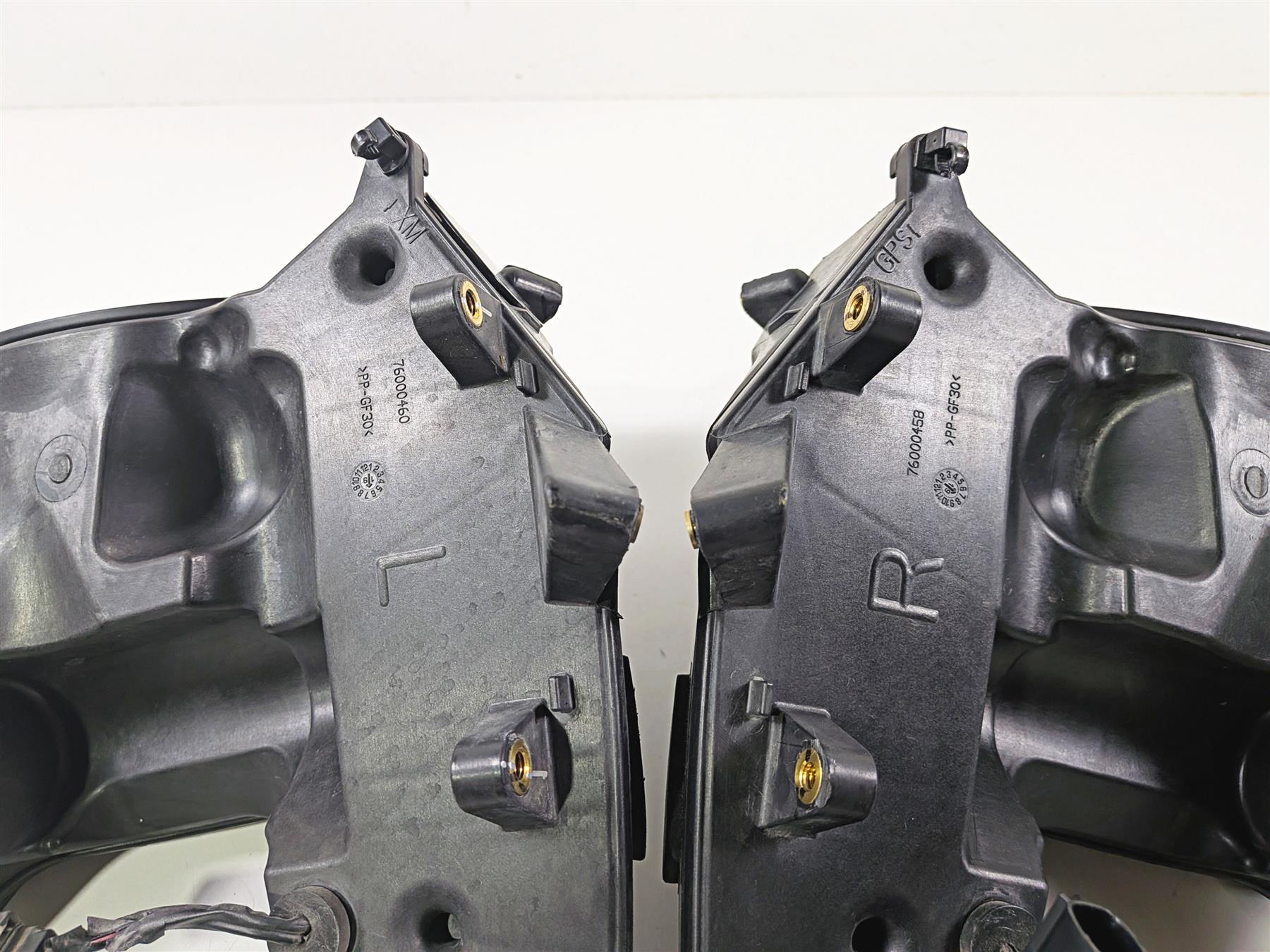 2020 Harley Touring FLTRK Road Glide Left Right Speaker & Housing Set 76000458 {{ shop.shopifyCountryName }} - Mototech271