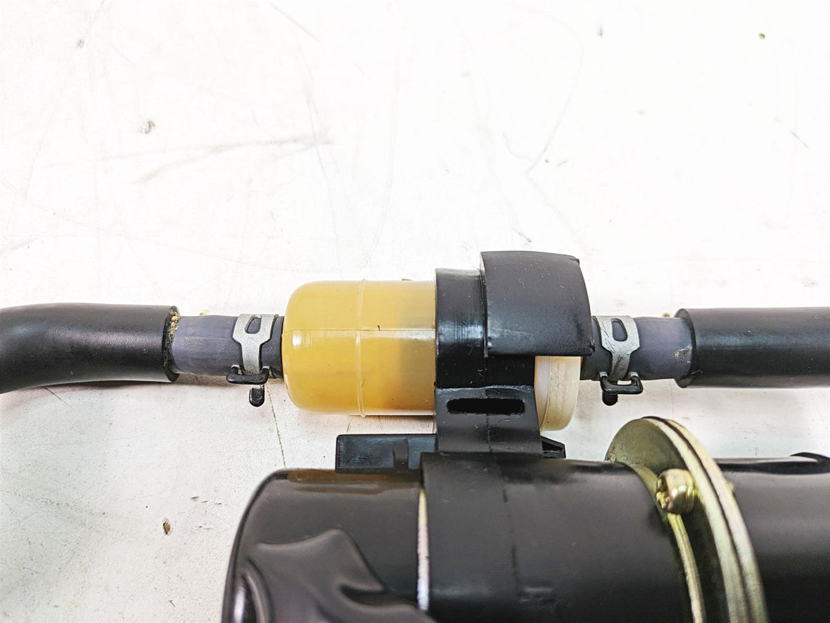 2002 Yamaha FZ1 FZS1000 Fazer Fuel Gas Petrol Pump - Tested 4SV-13907-03-00 {{ shop.shopifyCountryName }} - Mototech271