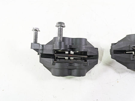 2015 Triumph Tiger Explorer XC Front Brake Caliper Set T2020955 T2020965 {{ shop.shopifyCountryName }} - Mototech271