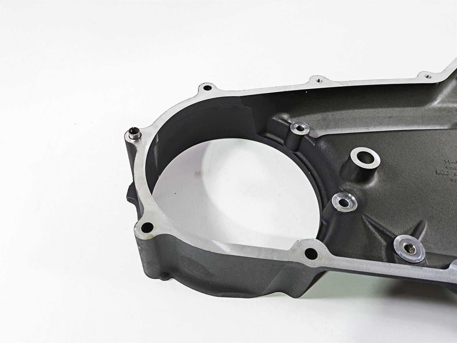 2009 Harley FLSTSB Cross Bones Inner Primary Clutch Cover 60681-06B {{ shop.shopifyCountryName }} - Mototech271