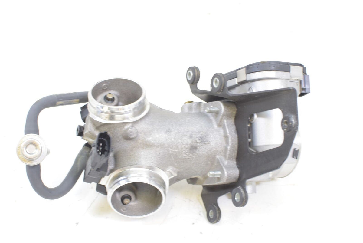 2018 Indian Chieftain Limited Throttle Body & Intake Manifold 1204685 5138214 {{ shop.shopifyCountryName }} - Mototech271