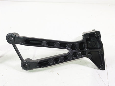 2022 Kawasaki ZR900RS Cafe Rear Passenger Foot Peg Rest Set 35063-1393-18R {{ shop.shopifyCountryName }} - Mototech271