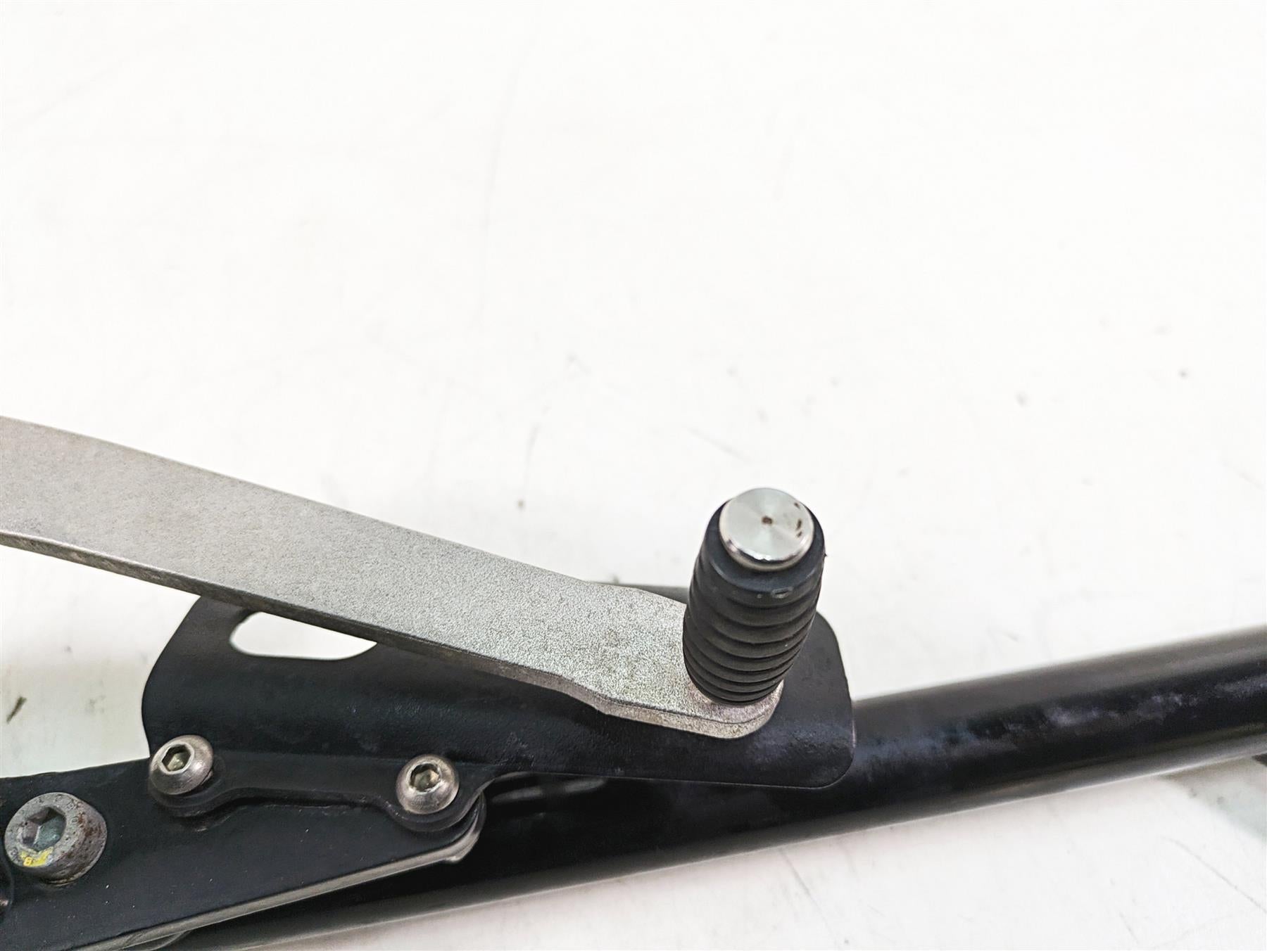 2013 Moto Guzzi V7 750 Stone Right Downtube Foot Peg Brake Pedal Set B063197 {{ shop.shopifyCountryName }} - Mototech271