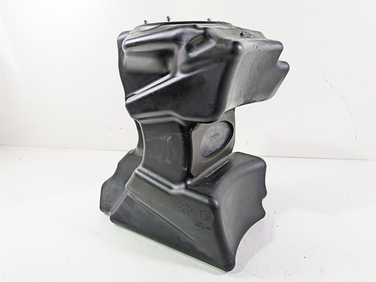2016 Harley VRSCDX Night Rod Plastic Fuel Gas Petrol Tank 62921-07A {{ shop.shopifyCountryName }} - Mototech271