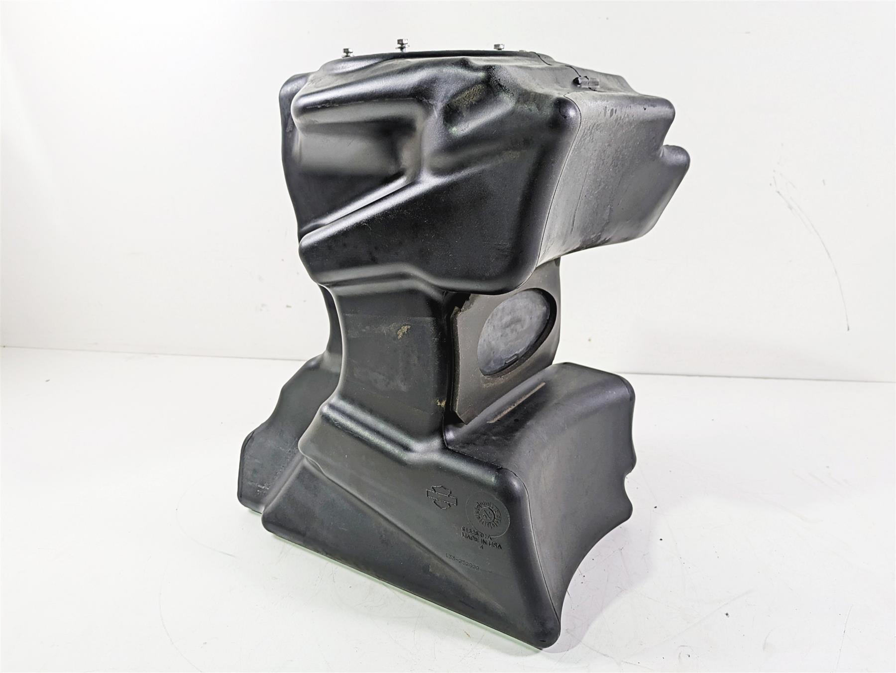 2016 Harley VRSCDX Night Rod Plastic Fuel Gas Petrol Tank 62921-07A {{ shop.shopifyCountryName }} - Mototech271
