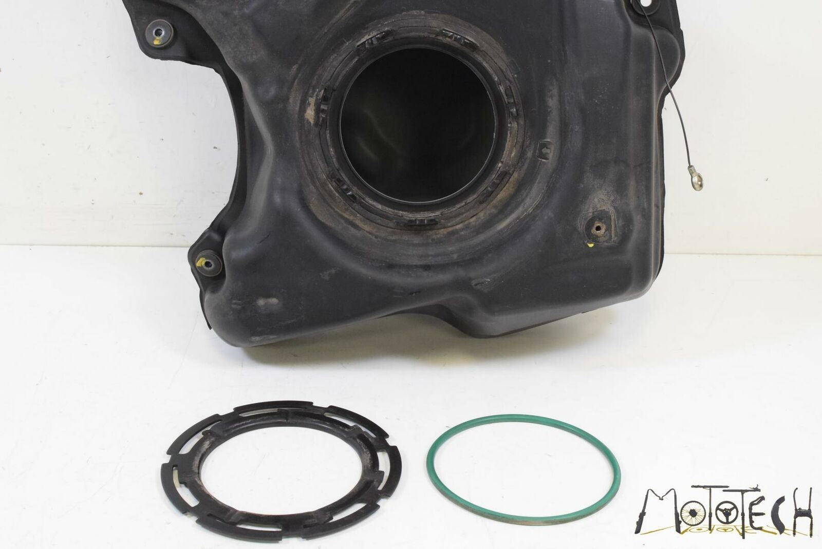 2016 Honda TRX500 FA 4x4 Foreman Fuel Gas Petrol Tank Reservoir 17510-HR3-A21 {{ shop.shopifyCountryName }} - Mototech271