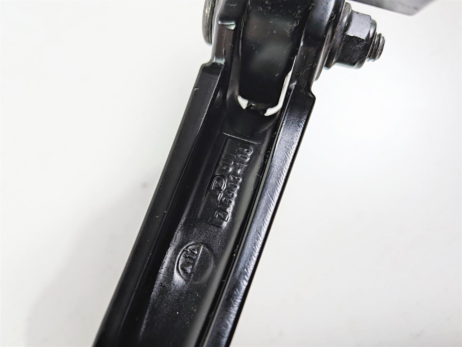 2019 Triumph Speed Triple RS 1050 Clutch Perch Lever Set T2049998 {{ shop.shopifyCountryName }} - Mototech271