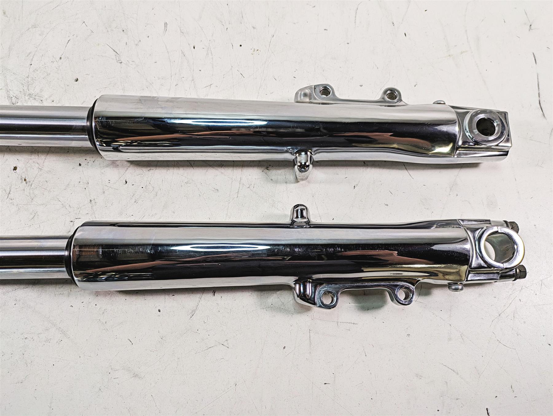 2010 Harley Touring FLHTCU Electra Glide Chrome Front Forks 41mm -Read 46495-09 {{ shop.shopifyCountryName }} - Mototech271