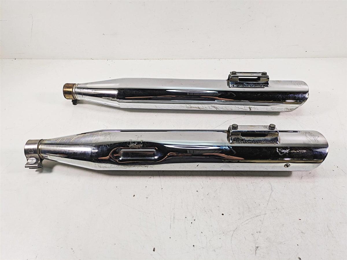 2014 Harley Touring FLHTK Electra Glide Vance Hines Twin Slash Muffler Set 16763 {{ shop.shopifyCountryName }} - Mototech271