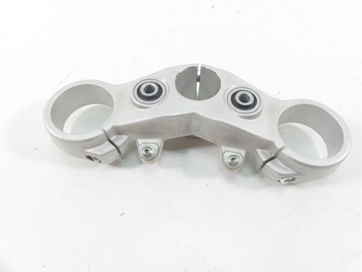2008 Ducati Hypermotard 1100 Upper Triple Tree Steering Clamp 57mm 34110651A {{ shop.shopifyCountryName }} - Mototech271