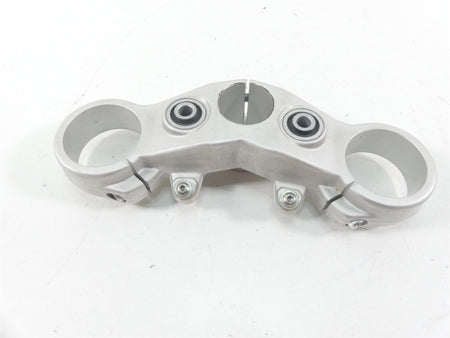 2008 Ducati Hypermotard 1100 Upper Triple Tree Steering Clamp 57mm 34110651A {{ shop.shopifyCountryName }} - Mototech271