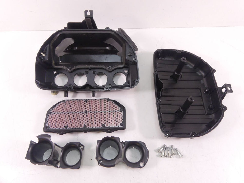 2018 Suzuki GSXR750 Air Box Filter Breather Cleaner 13720-14J00 {{ shop.shopifyCountryName }} - Mototech271