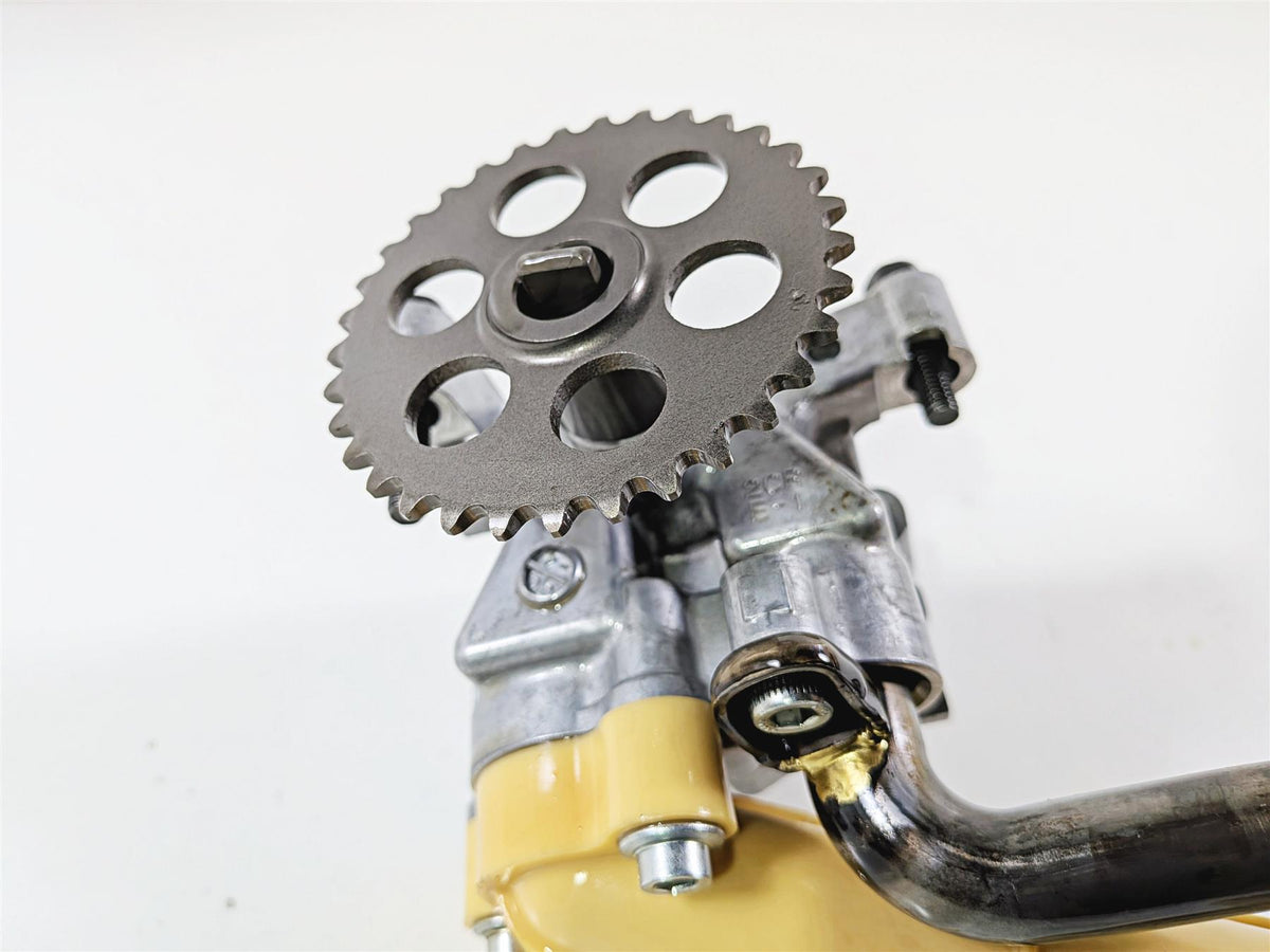 2016 Yamaha YZF R1 RN32 Oil Pump & Pick Up Tube -Tested 2CR-13300-00-00 {{ shop.shopifyCountryName }} - Mototech271