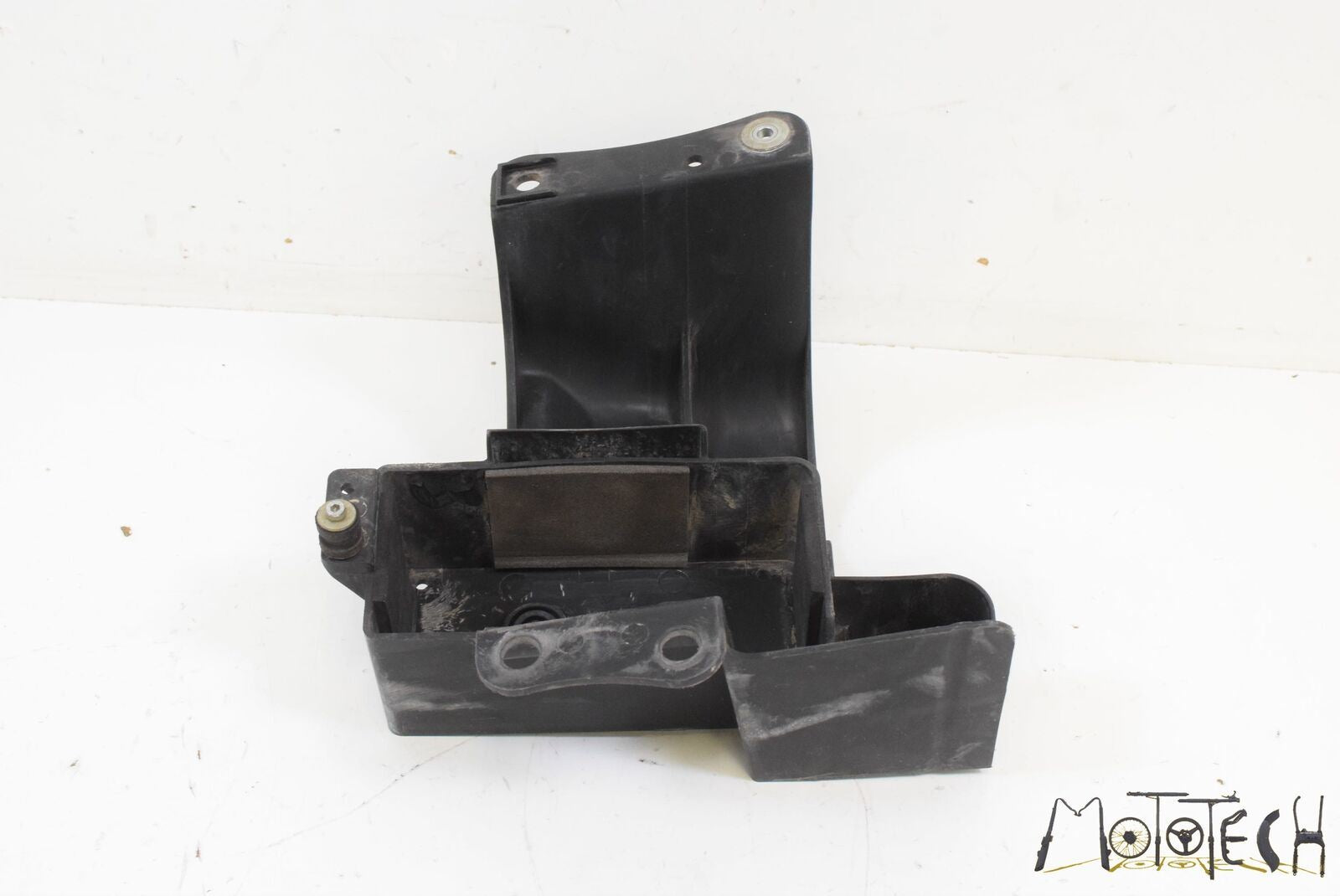 2014 Yamaha Raptor YFM700 R SEL Battery Tray Holder Carrier 1PE-H212B-00-00 {{ shop.shopifyCountryName }} - Mototech271