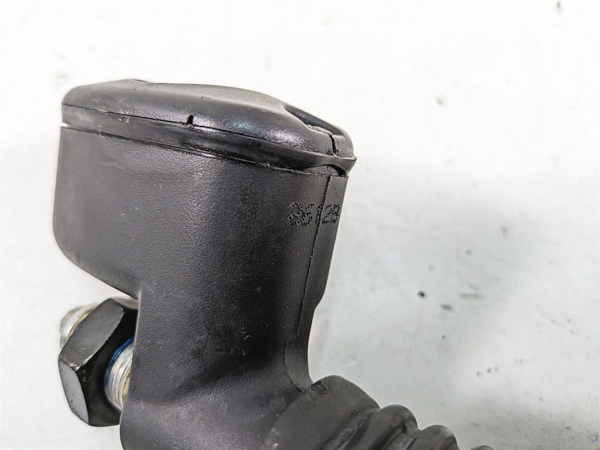 2013 Harley Softail FLSTFB Fat Boy Lo Rear Brake Master Cylinder -Read 41767-05E {{ shop.shopifyCountryName }} - Mototech271