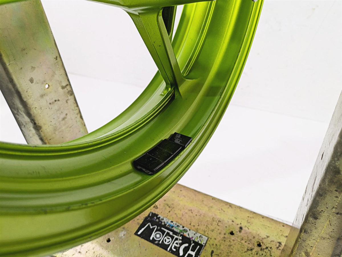 2021 Kawasaki Z900 ZR900 Straight 17x3.5 Front Wheel Rim 41073-0713 {{ shop.shopifyCountryName }} - Mototech271