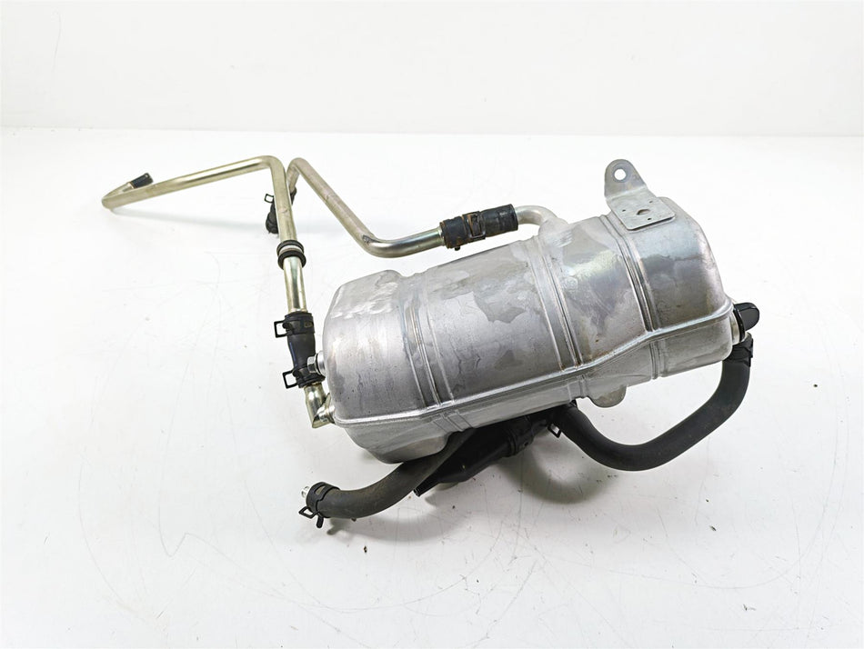 2018 Yamaha YXZ1000R EPS SS Oil Tank Reservoir 2HC-21751-01-00 {{ shop.shopifyCountryName }} - Mototech271