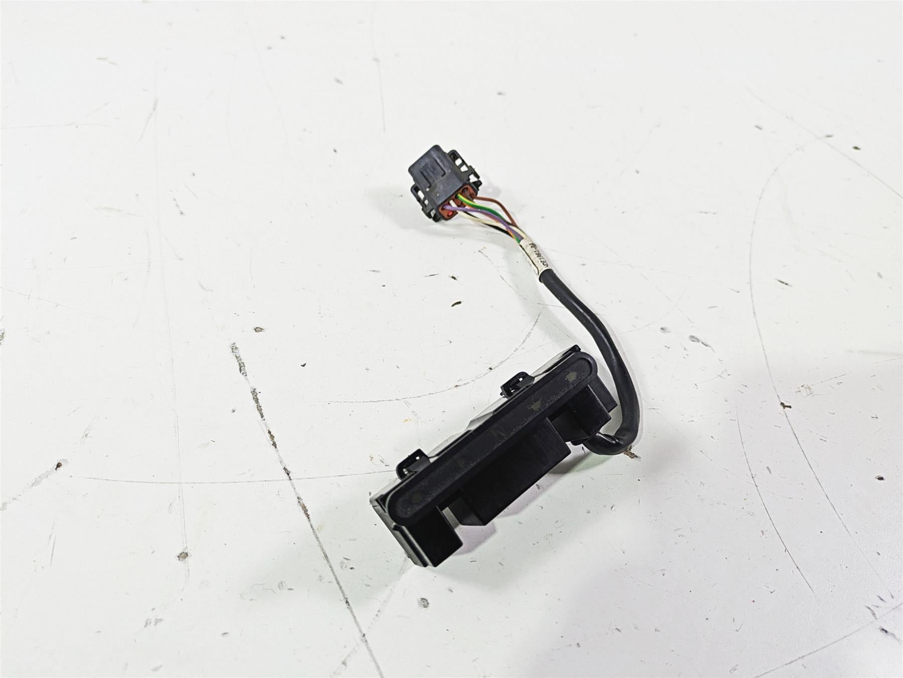 2007 Harley FXDWG Dyna Wide Glide Instrument Indicator Light Set 68113-99B {{ shop.shopifyCountryName }} - Mototech271