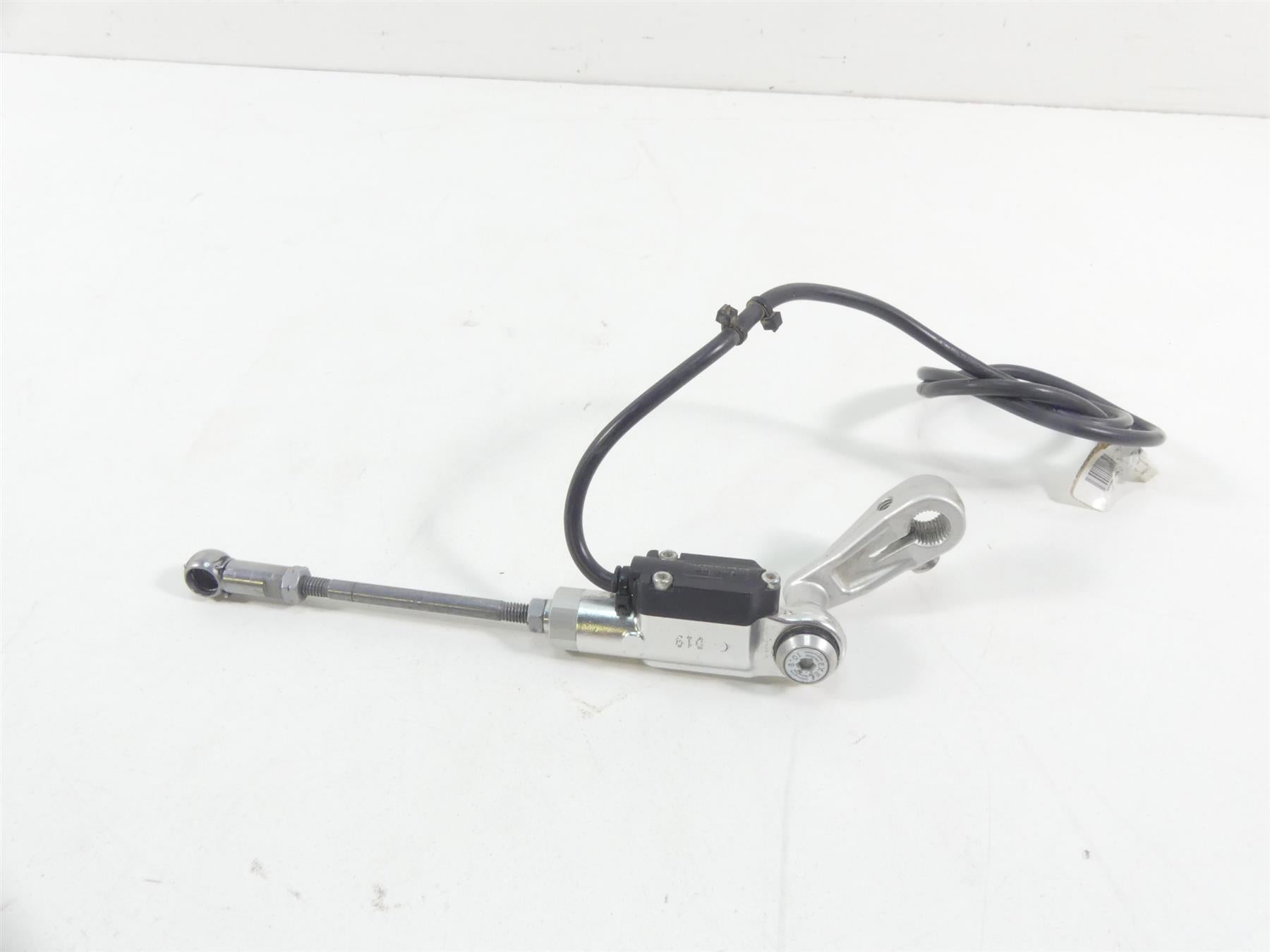 2019 Aprilia Tuono V4 RR Factory Quickshifter Quick Shift Assistant 2B002890