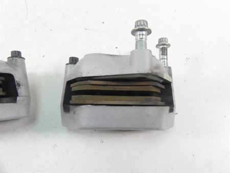 2004 Harley Softail FXSTD SE CVO Deuce Front Brake Caliper Set 44381-99 44382-99 {{ shop.shopifyCountryName }} - Mototech271