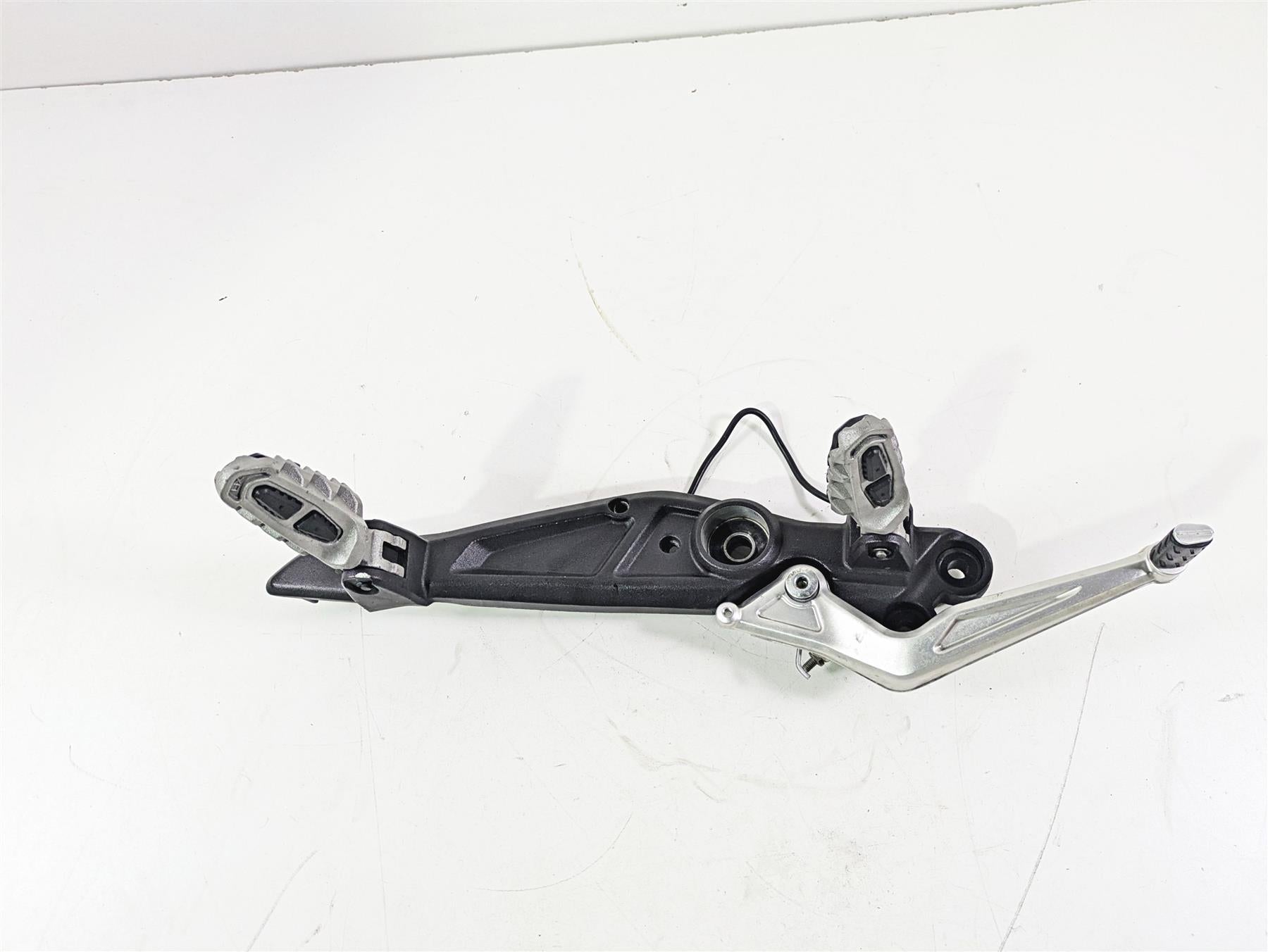 2015 Ducati Hypermotard 821 SP Right Footpeg Bracket & Brake Lever 82412101BA {{ shop.shopifyCountryName }} - Mototech271