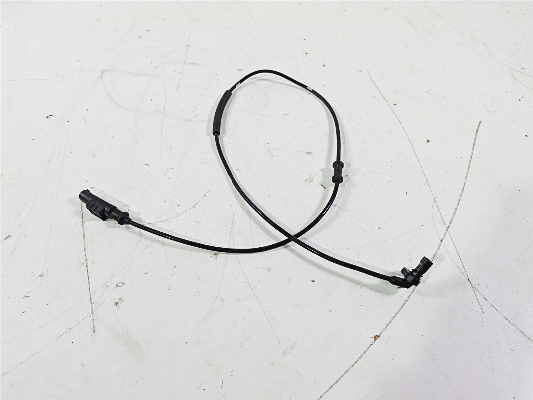 2024 Kawasaki ZX6R ZX636 Ninja Front Abs Brake Wheel Speed Sensor 21176-1162 {{ shop.shopifyCountryName }} - Mototech271