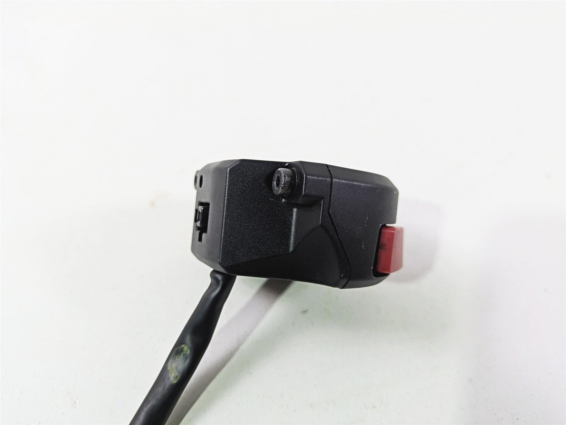 2022 Ducati Hypermotard 950 Right Hand Control Switch Start 65010281C 65010271C {{ shop.shopifyCountryName }} - Mototech271