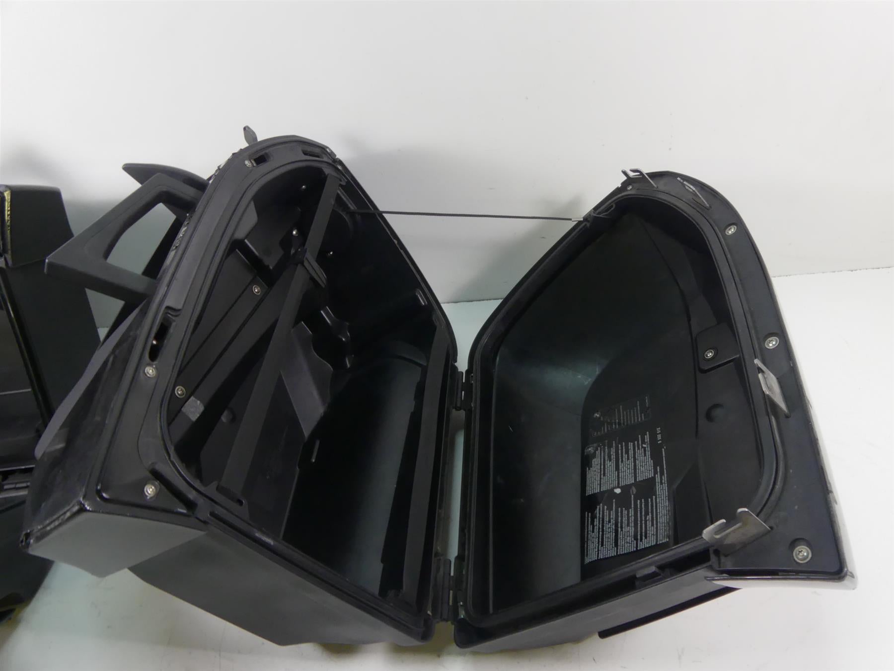 2015 BMW K1600GT K48 Saddlebag Saddle Bag Box Case Key Set - Read 46548532045 {{ shop.shopifyCountryName }} - Mototech271