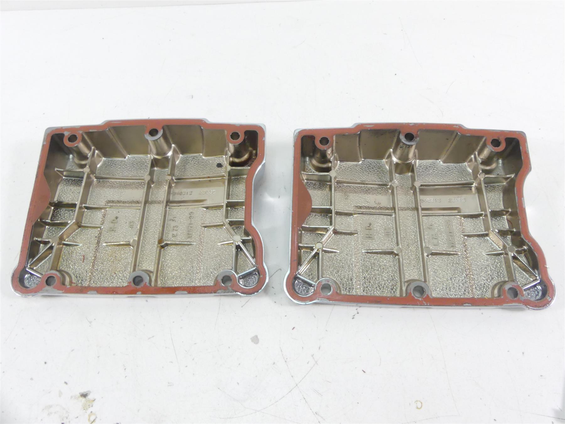 2013 Harley Touring FLHX Street Glide Rocker Arm Cover Housing Set 17571-99 {{ shop.shopifyCountryName }} - Mototech271