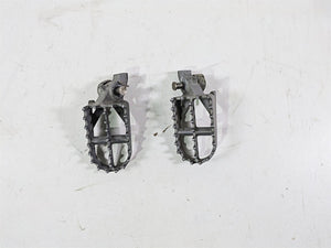 2009 BMW R1200GS K255 Adv Front Footpeg Foot Peg Set 46717694557 46717694558 | Mototech271