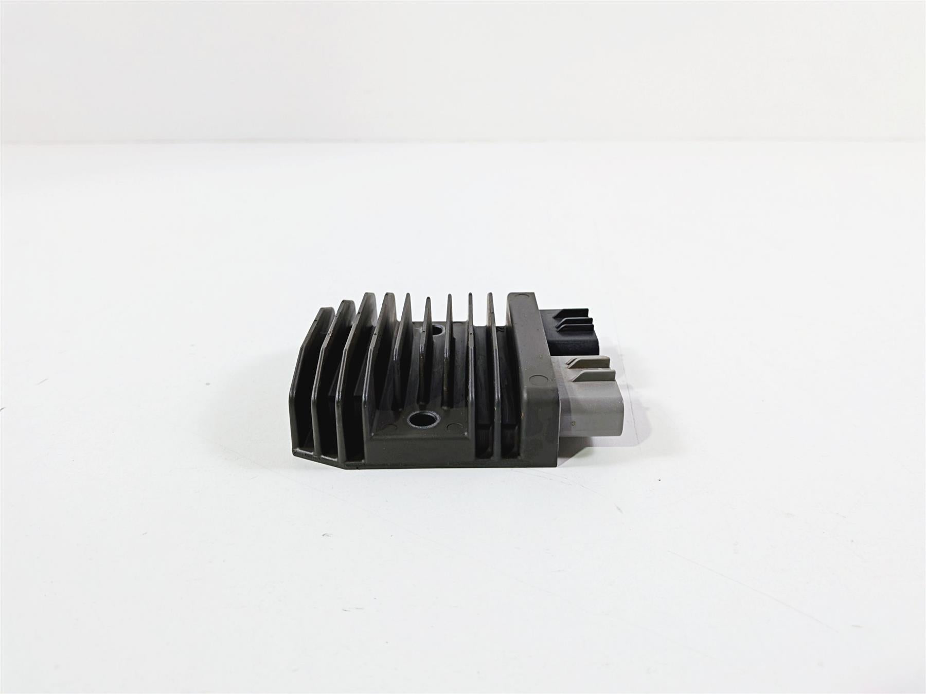 2020 Kawasaki Teryx KRX KRF 1000 Rectifier Voltage Regulator 21066-0771 FH027BA-Mototech271