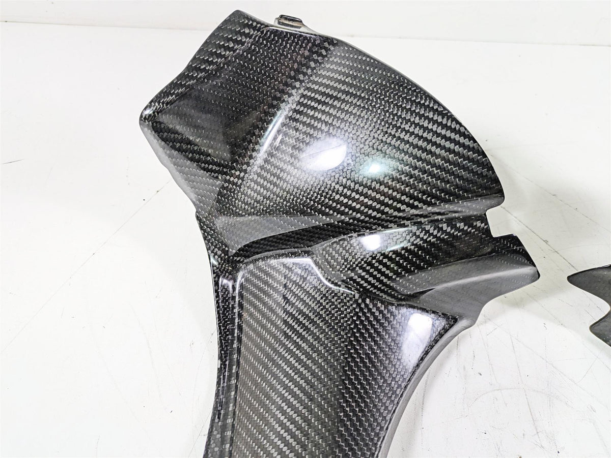2020 Triumph Daytona 765 Moto2 Front Fairing Infill Carbon Covers T2310047 {{ shop.shopifyCountryName }} - Mototech271