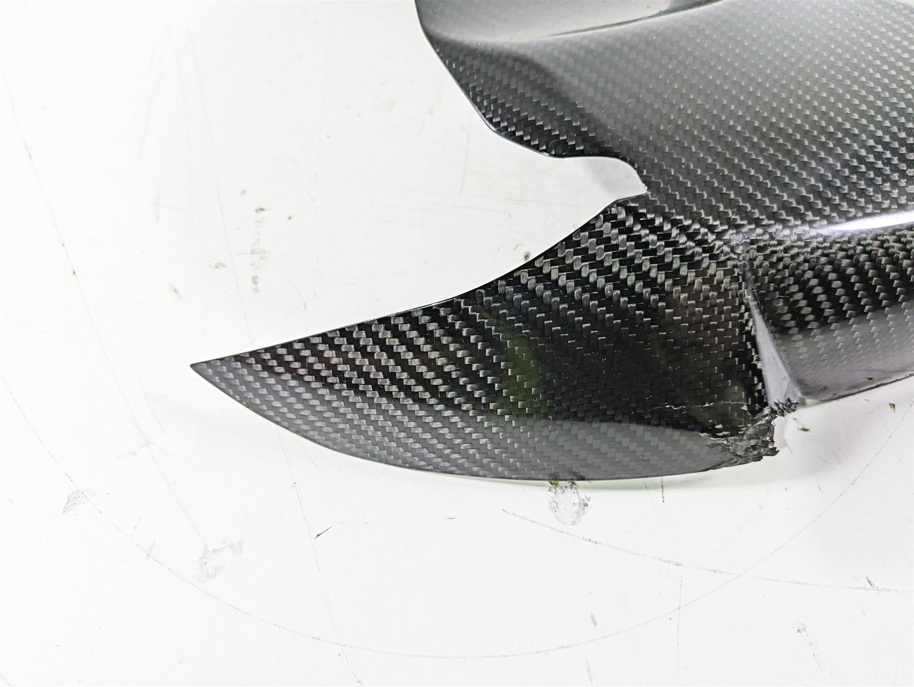 2020 Triumph Daytona 765 Moto2 Rear Lower Carbon Fender Cover -Damage T2309788 {{ shop.shopifyCountryName }} - Mototech271