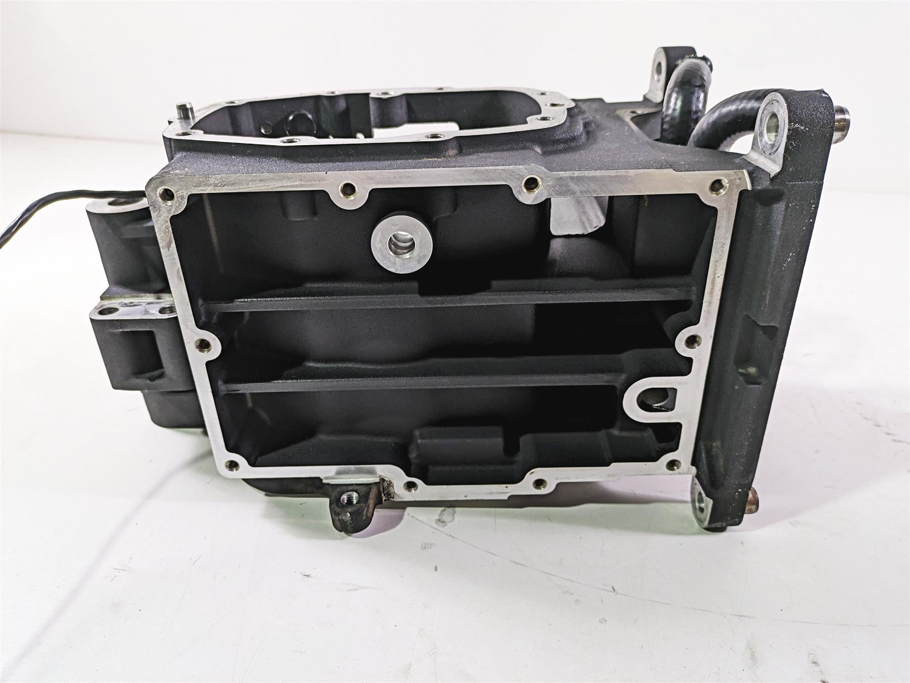 1999 Harley Dyna FXDL Low Rider Transmission Gear Box Case Housing 34825-99 {{ shop.shopifyCountryName }} - Mototech271