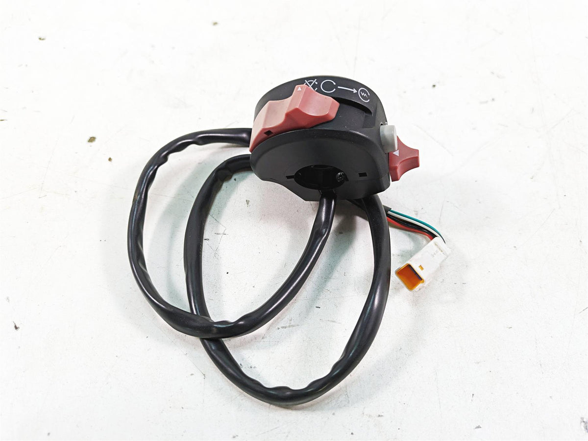 2020 Ducati Scrambler 1100 Sport Pro Right Hand Control Switch 65010243C {{ shop.shopifyCountryName }} - Mototech271