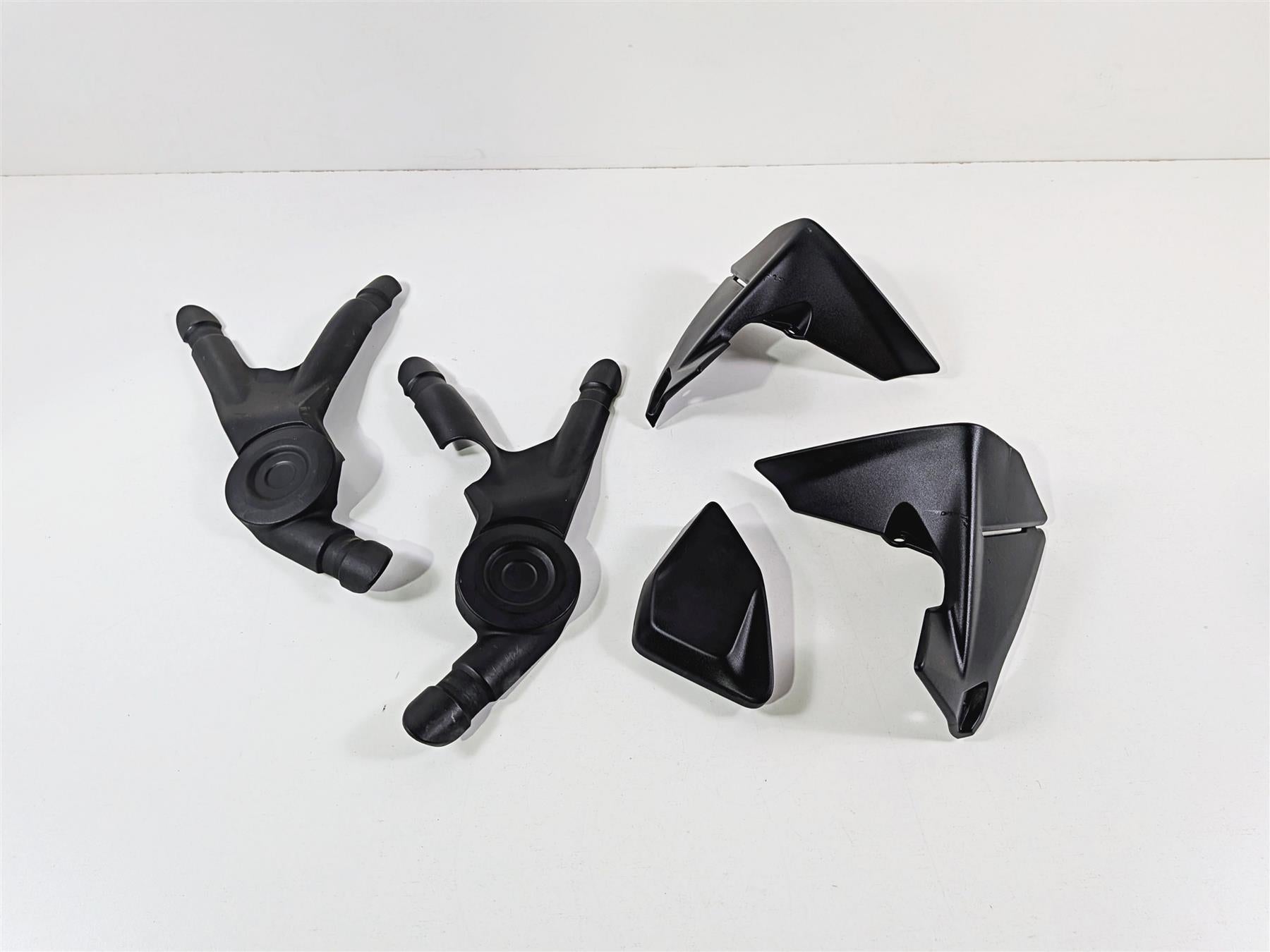 2015 BMW R1200GS K50 Plastic Frame Infill Cover Deflector Set 46618528678 {{ shop.shopifyCountryName }} - Mototech271