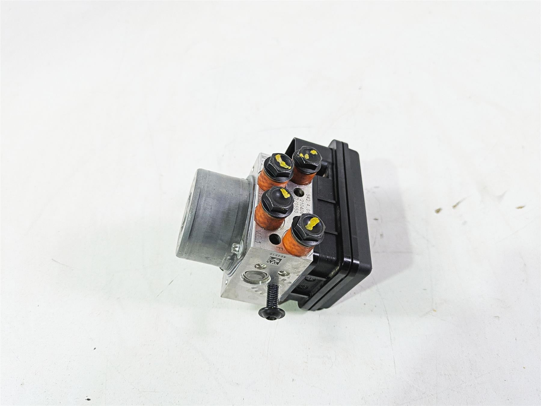 2022 Ducati Scrambler Desert Sled Abs Brake Pump Control Module 54240841B {{ shop.shopifyCountryName }} - Mototech271