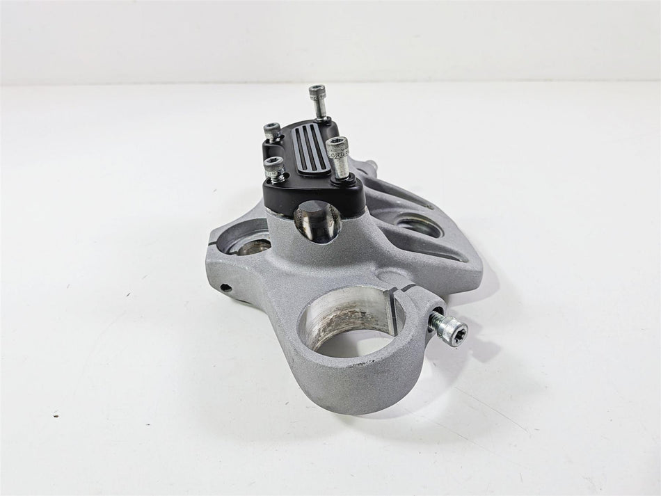 2009 Harley Davidson XR1200 Sportster Upper Triple Tree Steering Clamp 46028-08-Mototech271